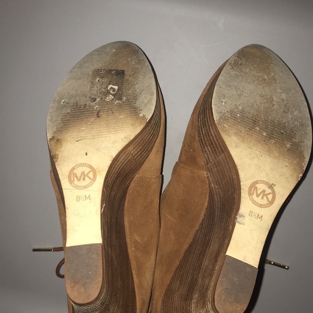 MK Tan Booties/Wedges - Picture 4 of 4